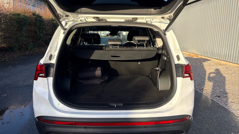 Hyundai SANTA FE 1.6 TGDi Plug-in Hybrid Ultimate 5dr 4WD Auto Estate